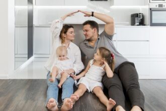 Regresul primului născut la sosirea celui de-al doilea copil